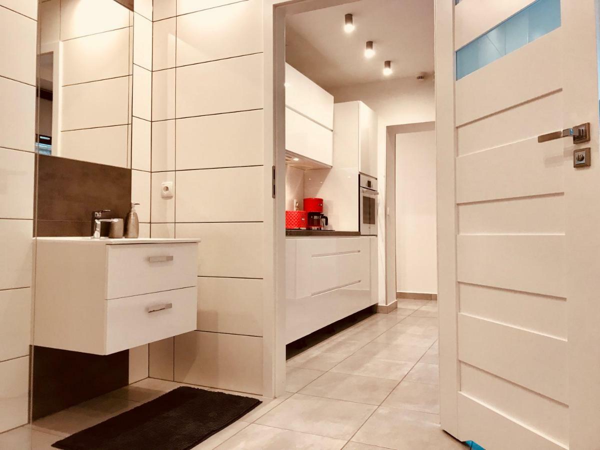 Apartamenty Aleksandry Apartament Przy Parku シフィノウイシチェ エクステリア 写真